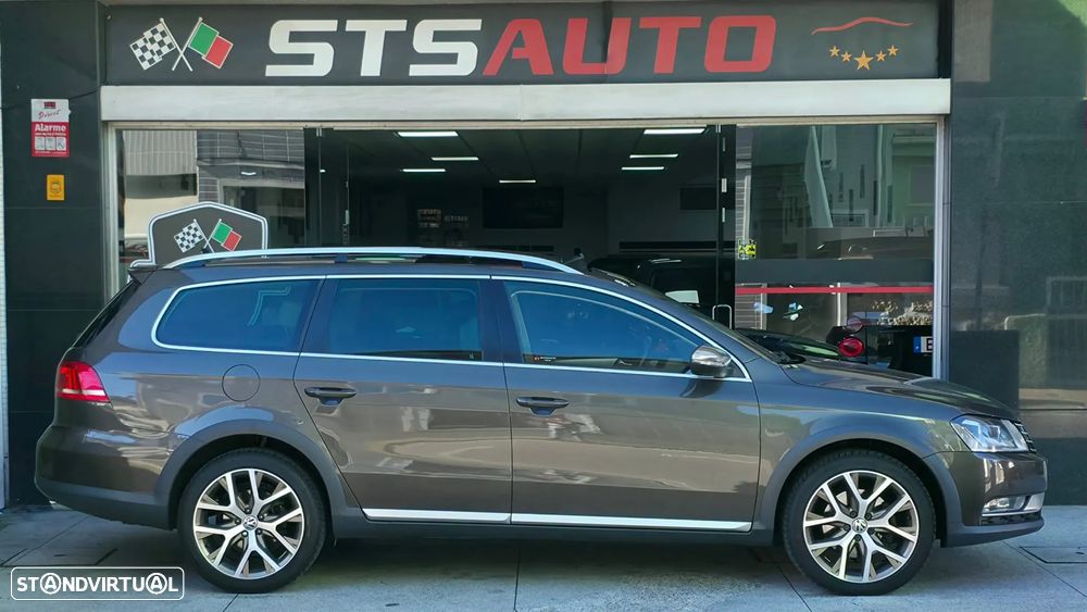 VW Passat Alltrack 2.0 TDI 4Motion DSG BlueMotion Tec - 12