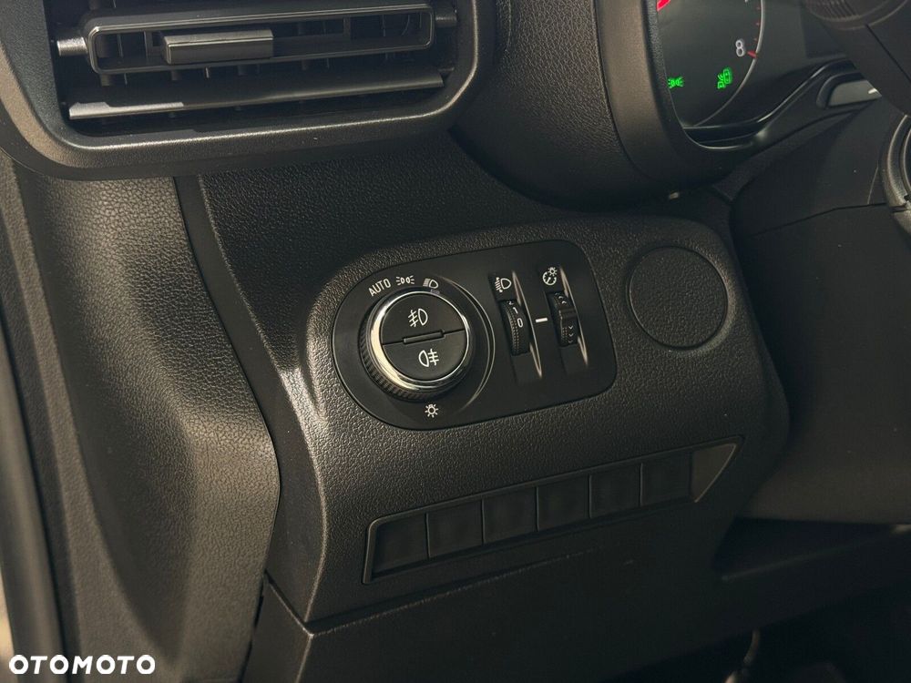 Opel Combo 2t Enjoy - 21