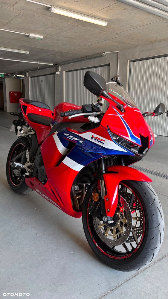 Honda CBR - 1