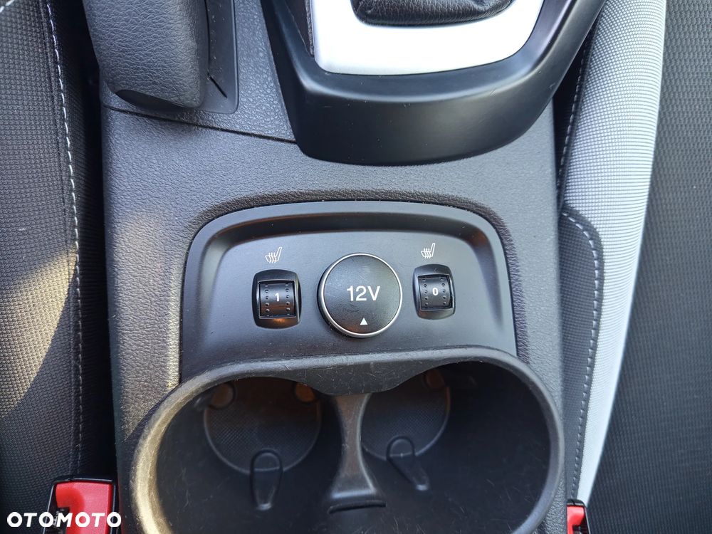 Ford Focus - 34