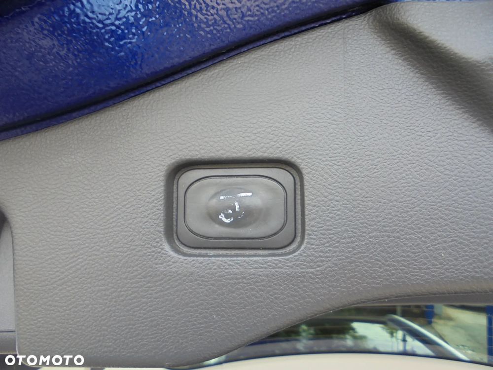 Ford Mondeo 2.0 TDCi Titanium PowerShift - 17