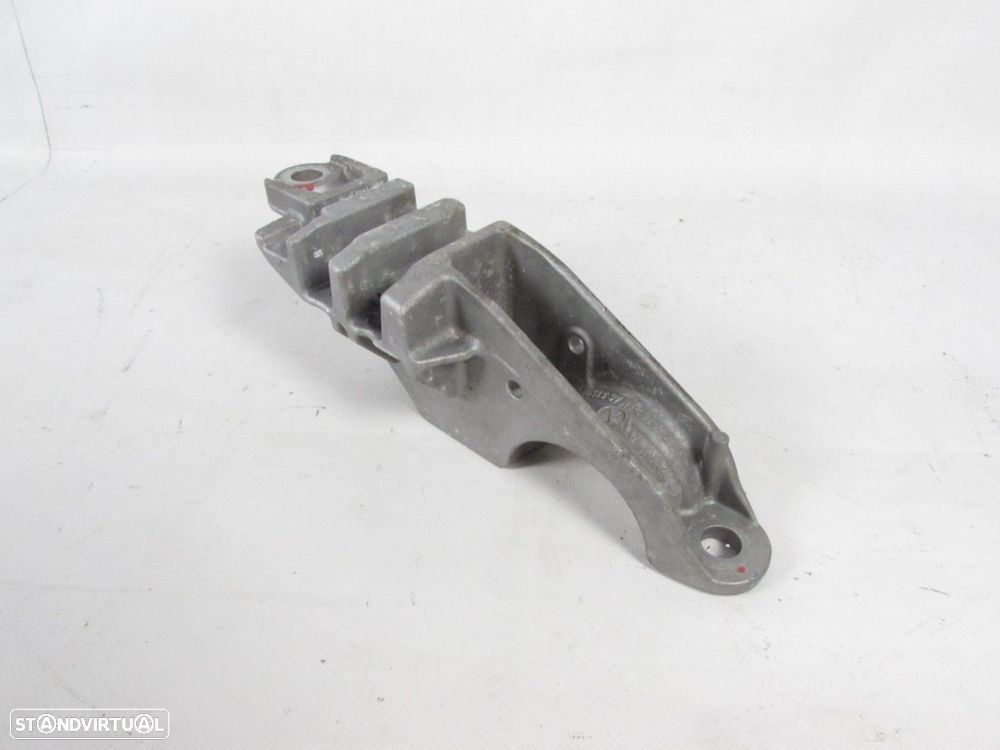 Suporte da Barra Establizadora Trás/Inferior Seminovo/ Original BMW 7 (G11, G12)... - 2