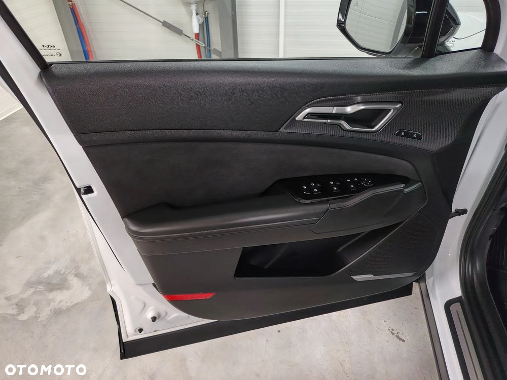 Kia Sportage 1.6T-GDI AWD GT-line - 19