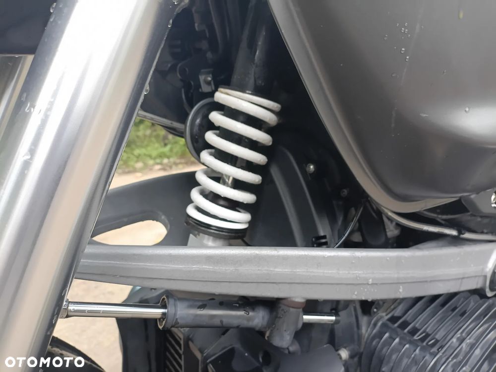BMW R - 9