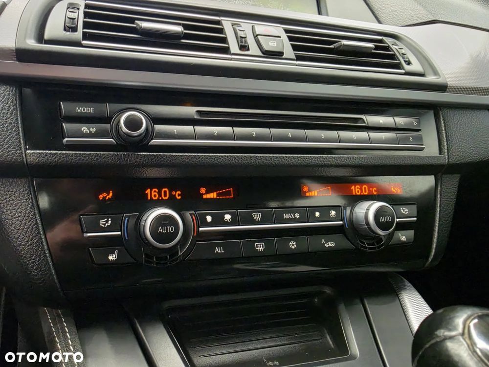 BMW Seria 5 - 34