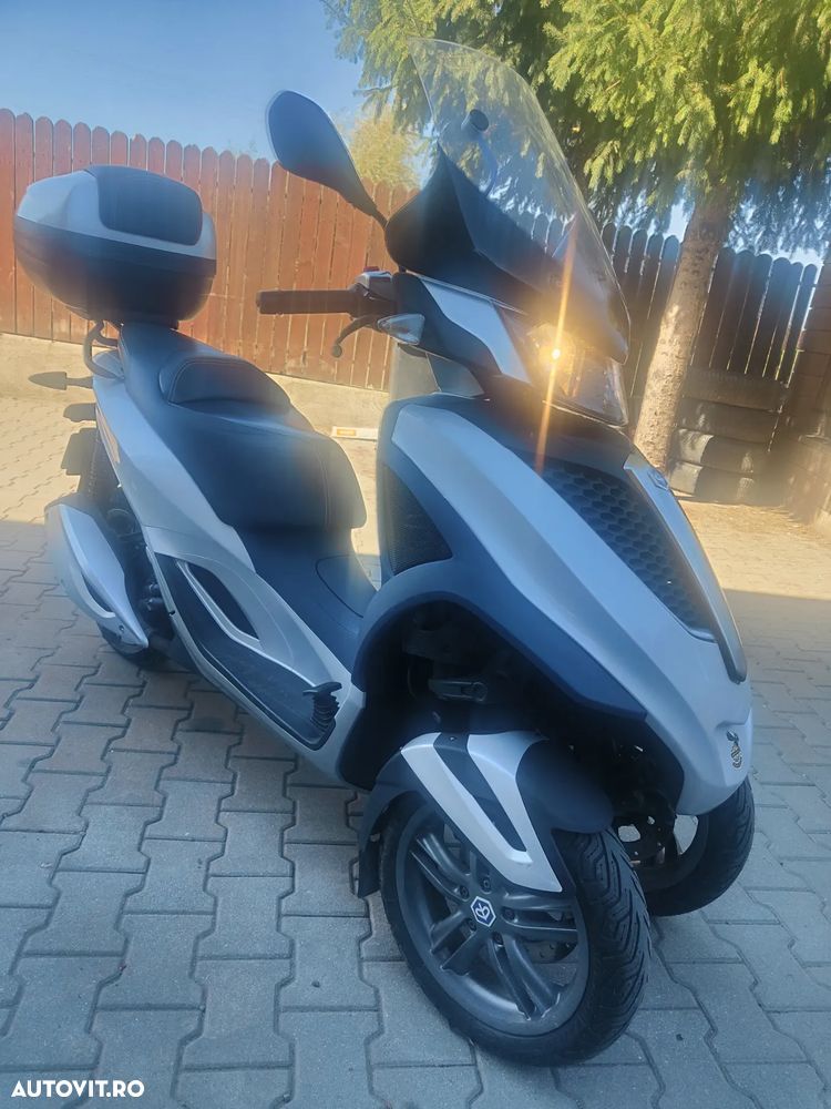Piaggio MP3 300 HPE - 4