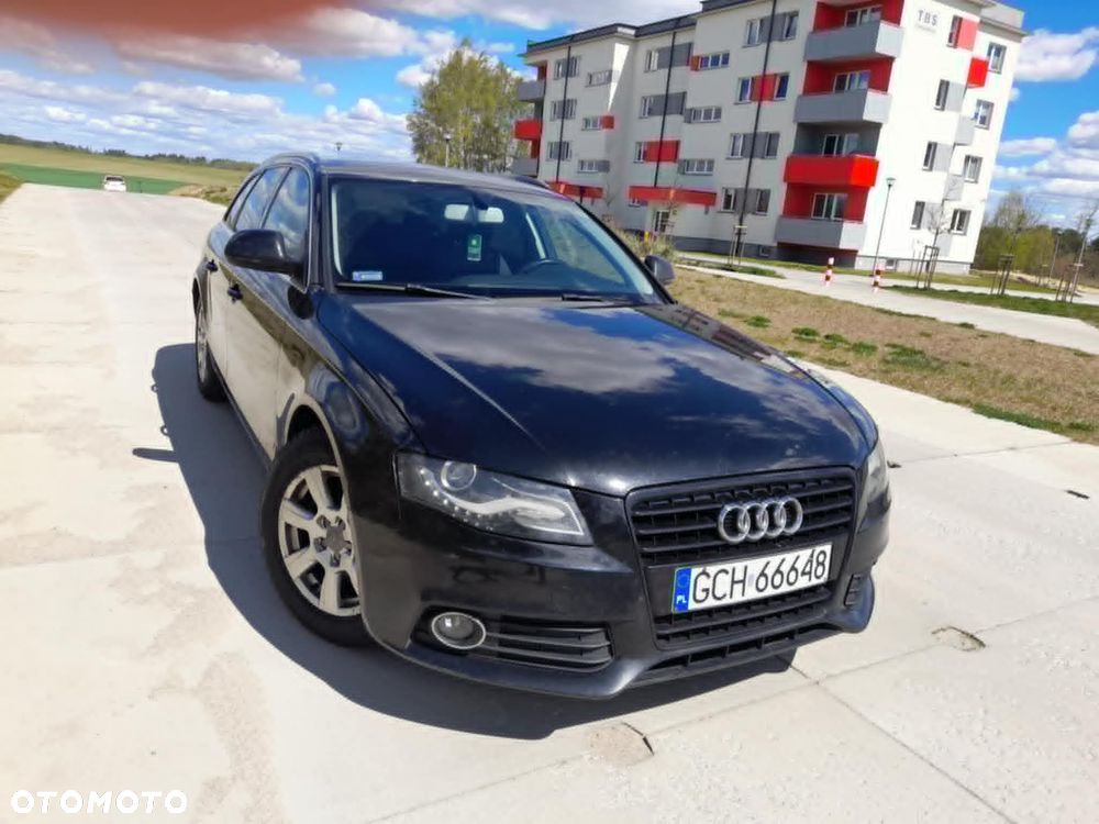 Audi A4 Avant 2.0 TDI - 1