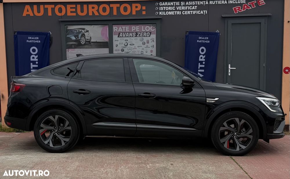 Renault Arkana E-TECH RS Line - 9