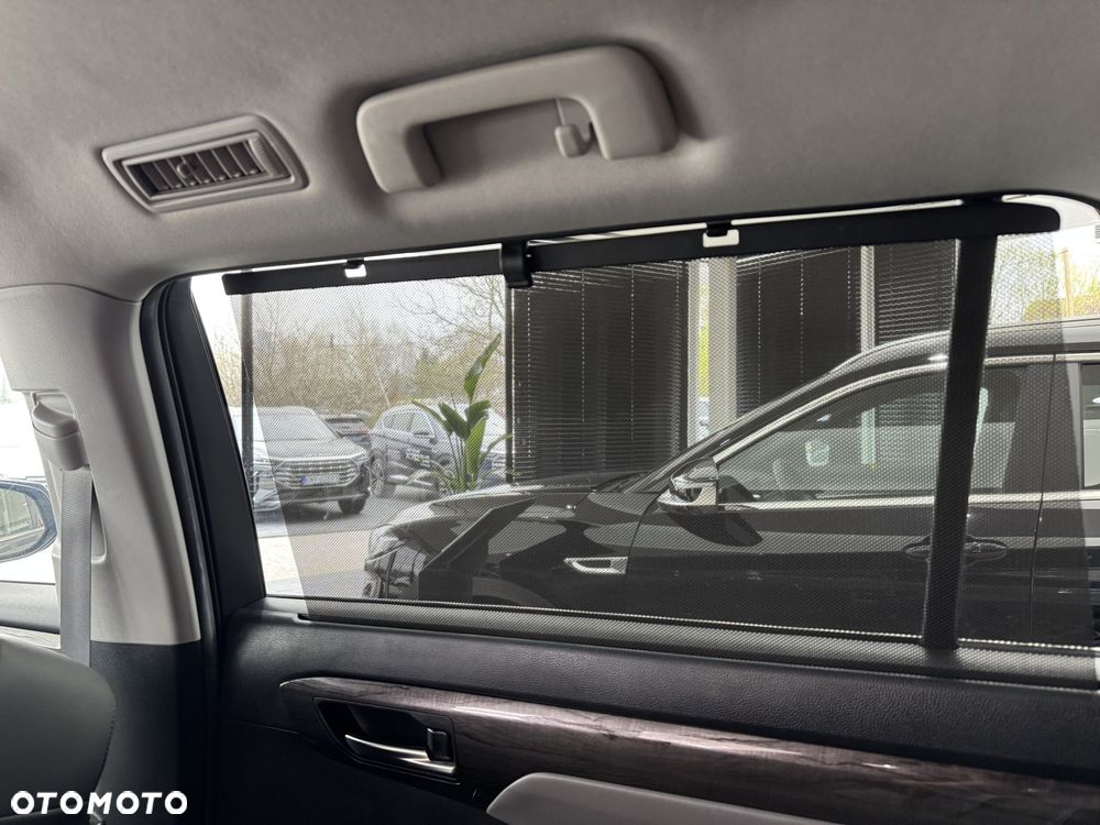 Toyota Highlander - 16