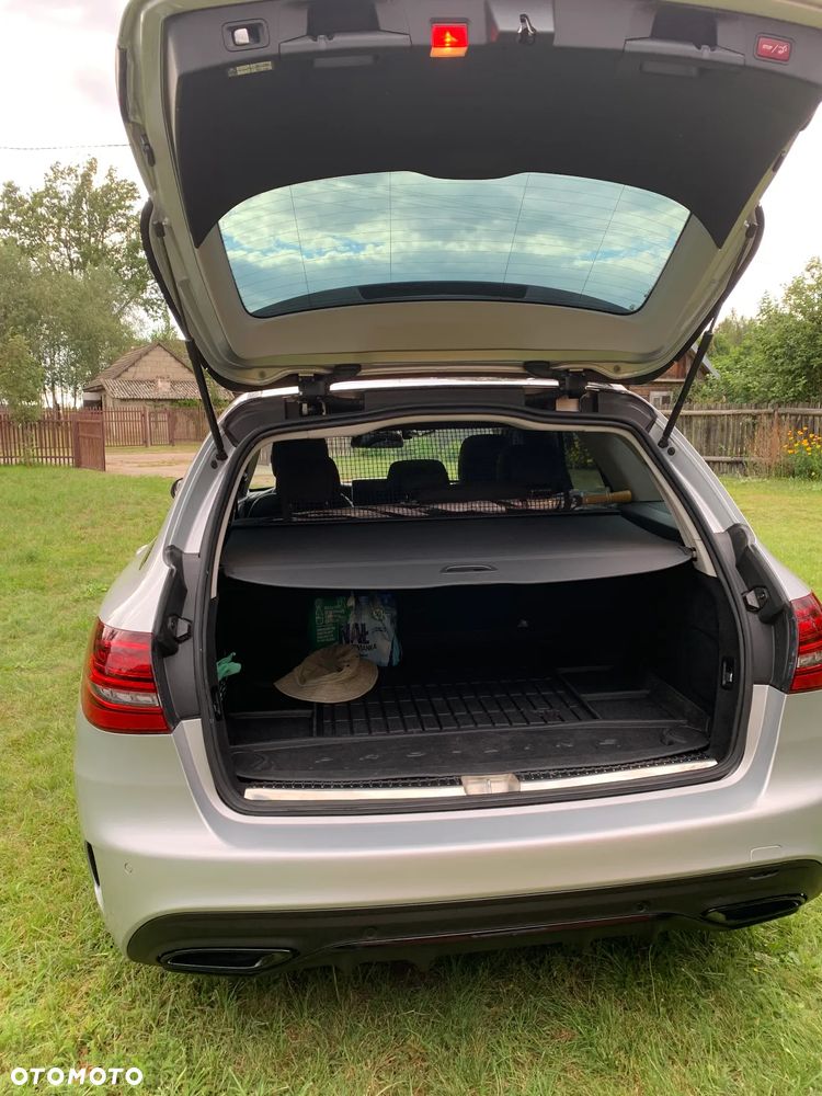 Mercedes-Benz Klasa C 180 9G-TRONIC Edition - 3