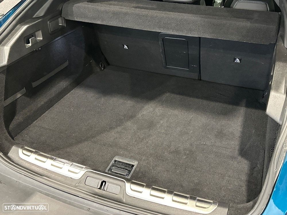 Peugeot 408 1.6 Hybrid GT e-EAT8 - 6