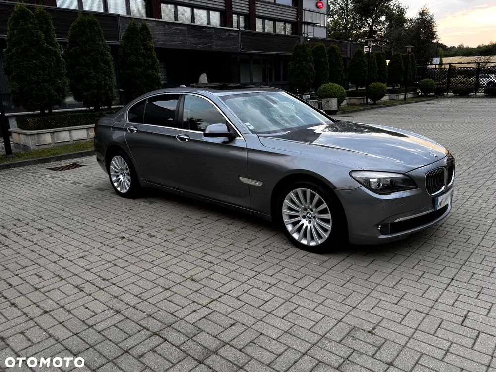 BMW Seria 7 730d - 17