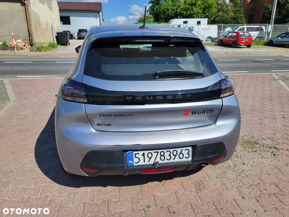 Peugeot 208 Benzin 100 Allure - 4