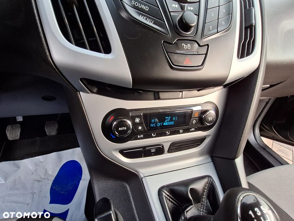 Ford Focus - 20