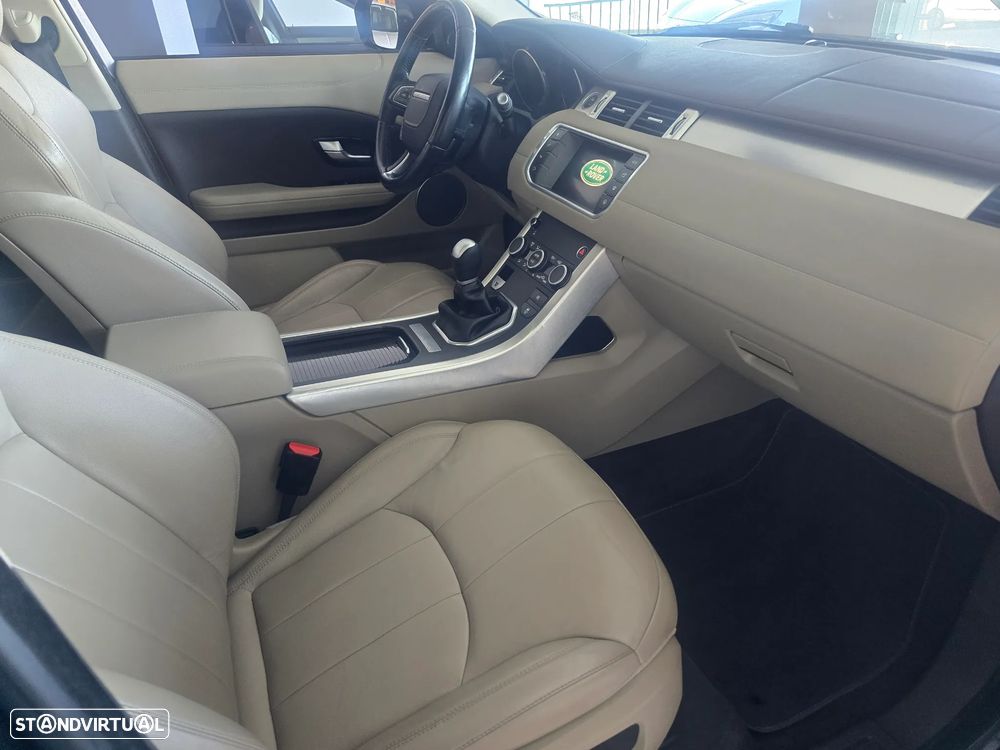 Land Rover Range Rover Evoque eD4 SE Dynamic — fotografia 15