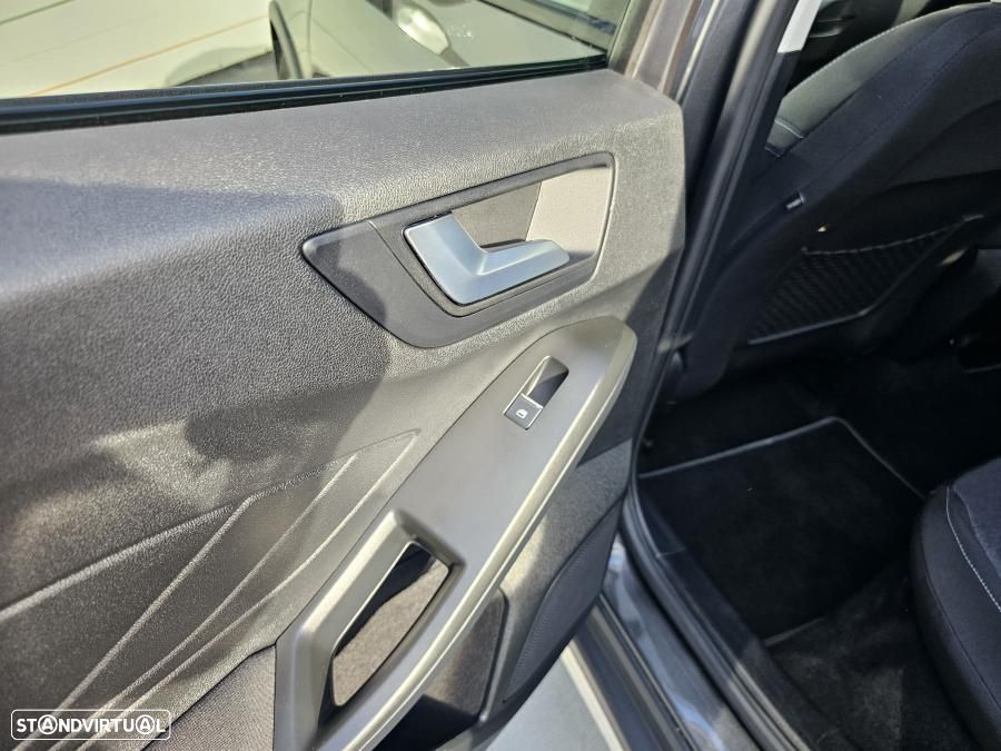 Ford Focus - 18