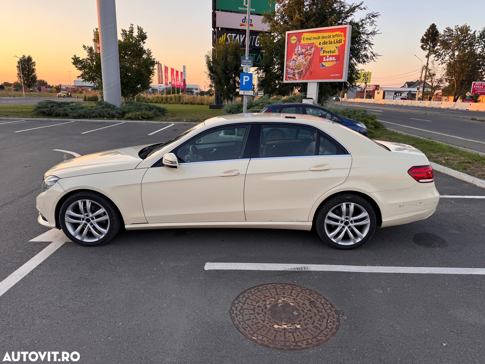 Mercedes-Benz E 200 BlueTEC 7G-TRONIC - 8