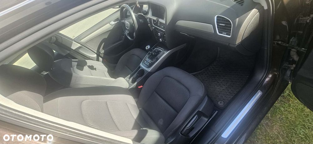 Audi A4 Limousine - 15