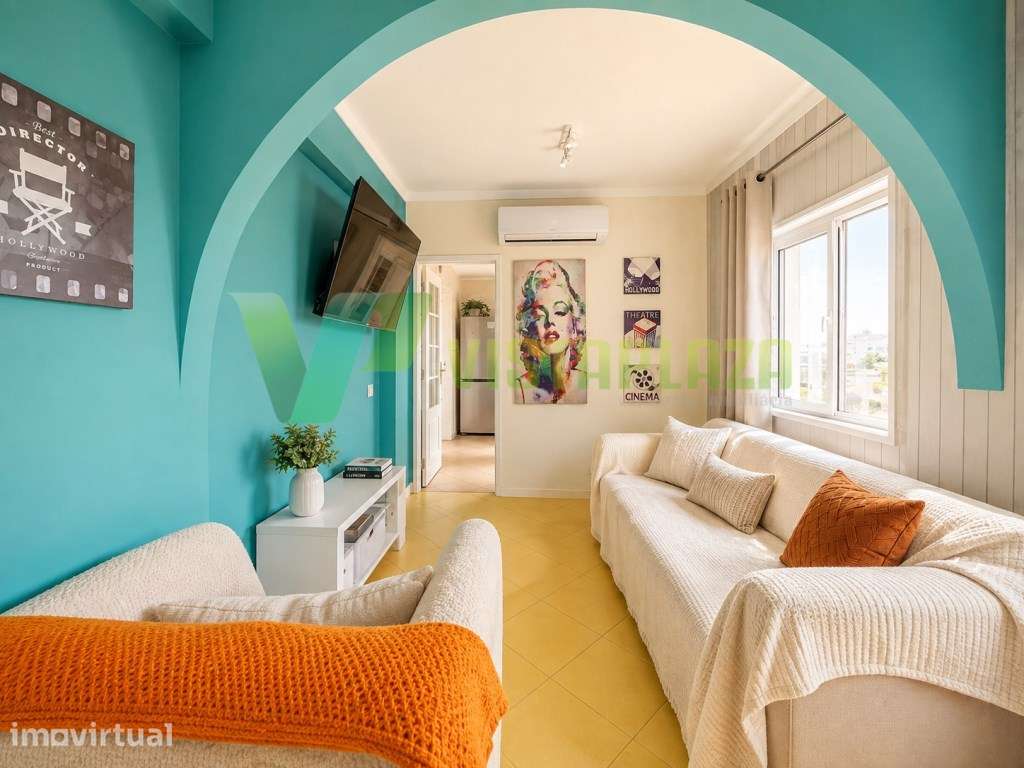 Apartamento T1+1 na zona ribeirinha com vista Rio - Grande imagem: 2/22