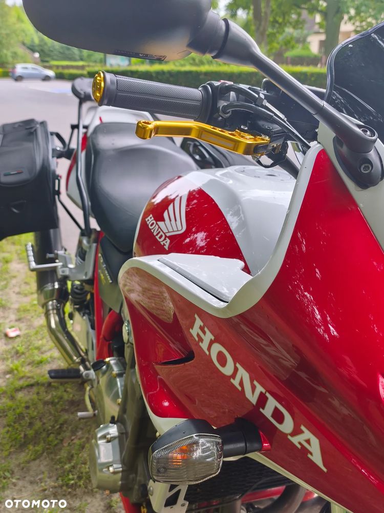 Honda CB - 20