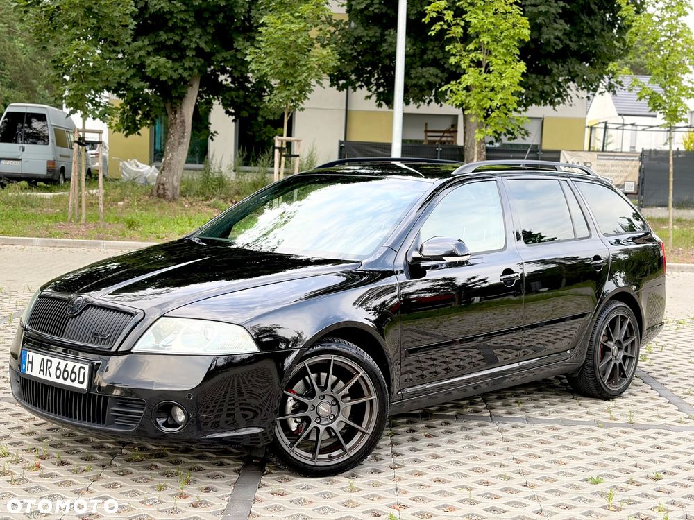 Skoda Octavia 2.0 TDI CR DPF RS - 14