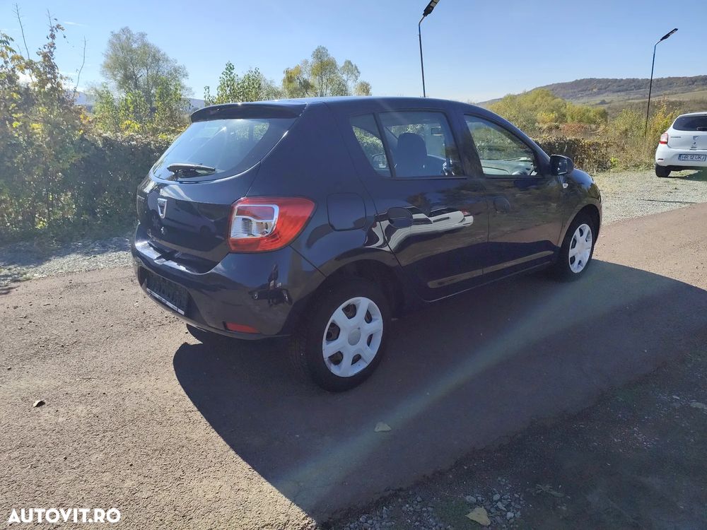 Dacia Sandero - 4