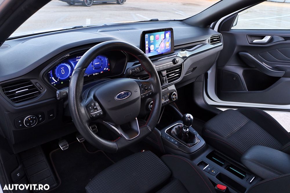 Ford Focus 1.0 EcoBoost Hybrid ST-LINE DESIGN - 22