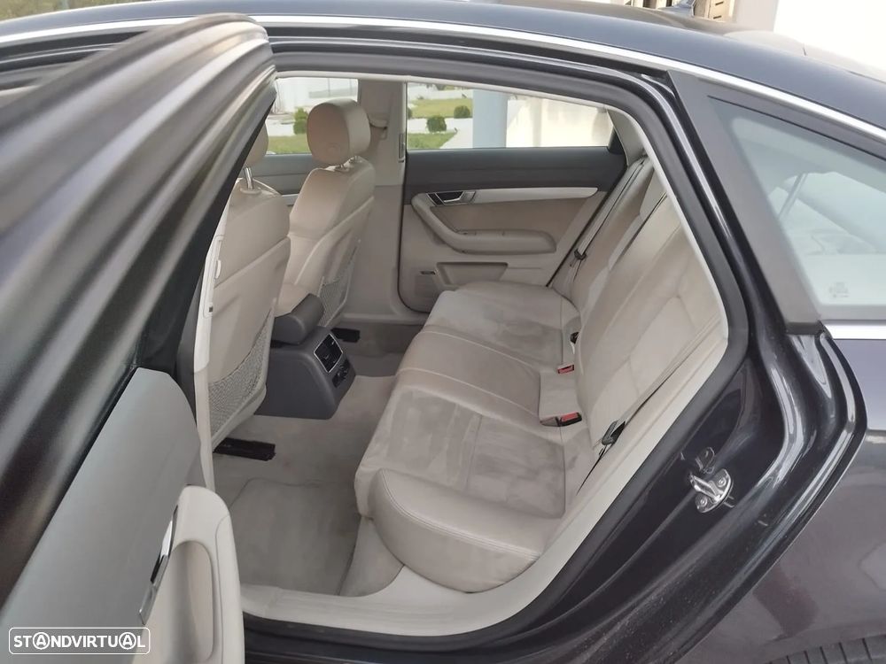 Audi A6 2.0 TDI S-line Multitronic - 24