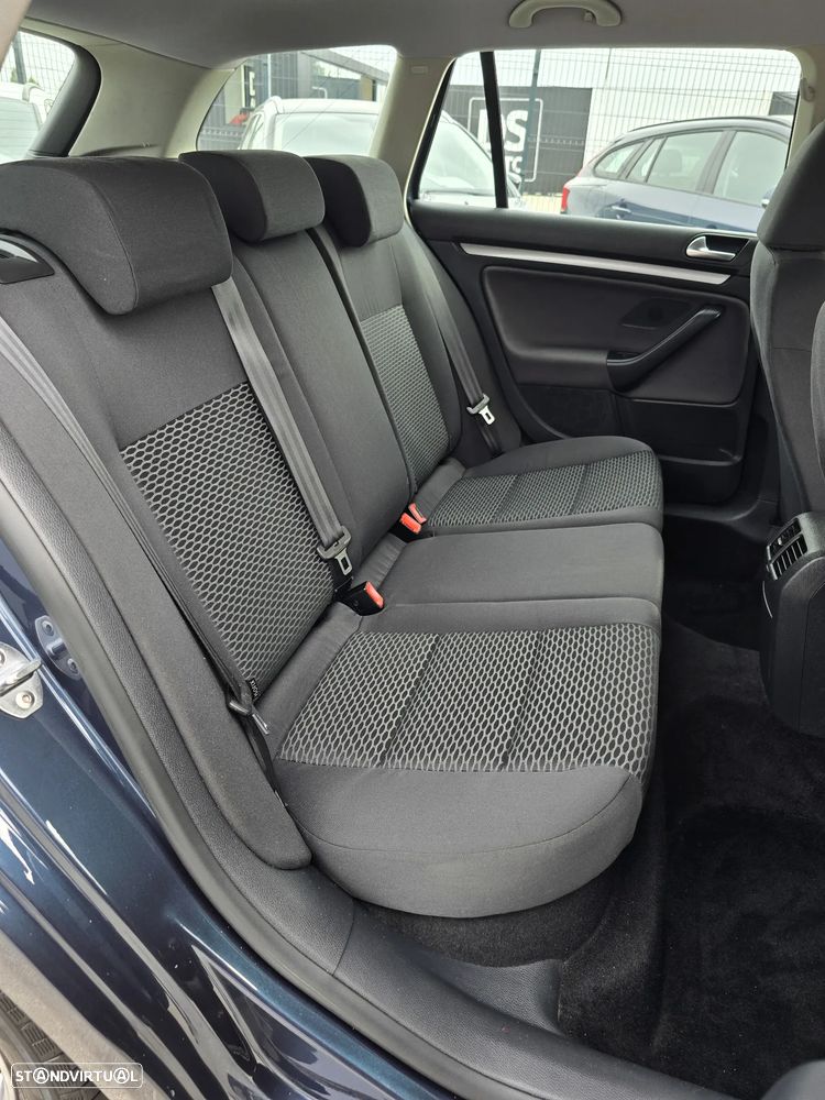 VW Golf Variant 1.6 TDi Trendline - 8