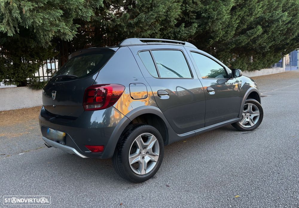 Dacia Sandero 0.9 TCe Stepway Bi-Fuel - 4