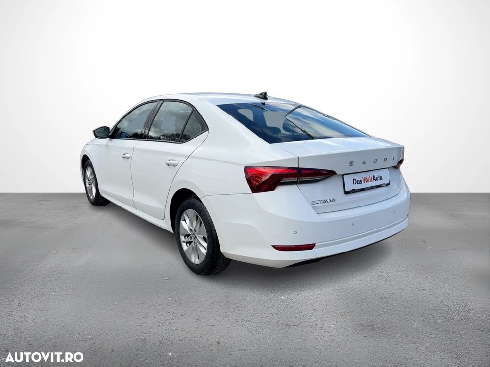 Skoda Octavia 2.0 TDI DSG Ambition - 3