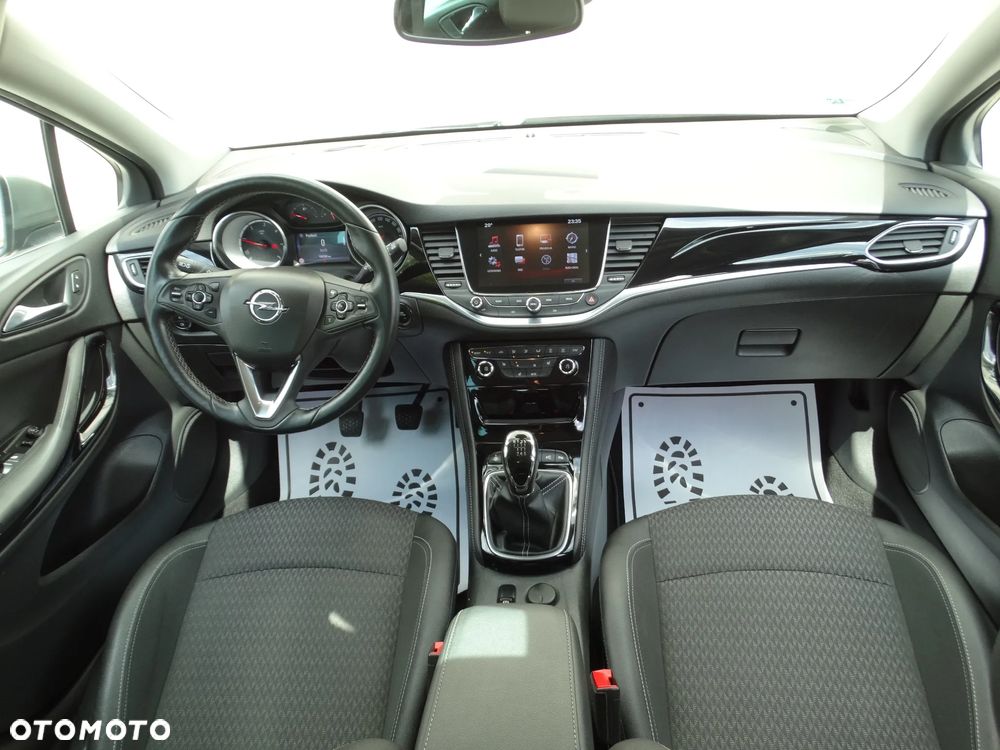 Opel Astra 1.6 BiTurbo D (CDTI) Start/Stop Innovation - 28
