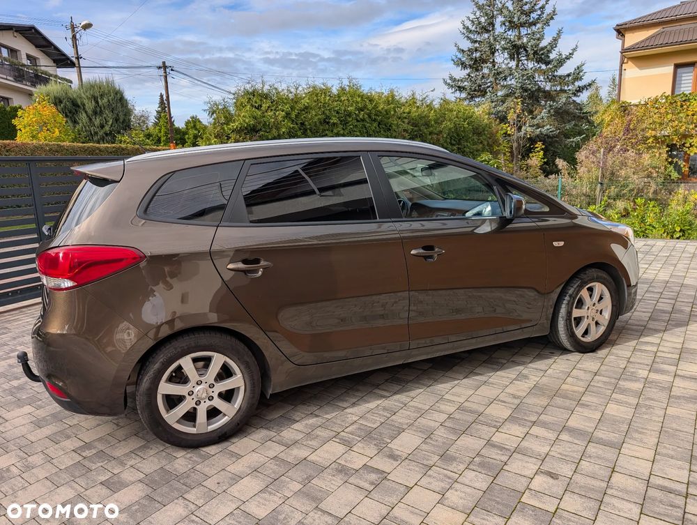Kia Carens 1.6 GDI Edition 7 - 24