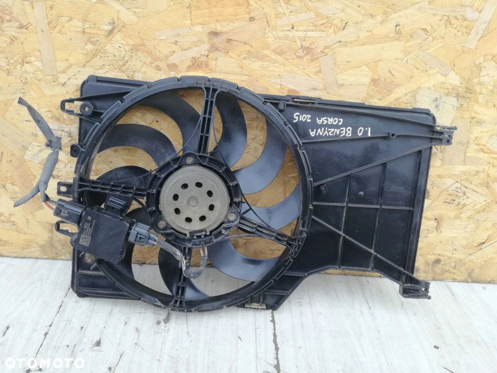 Corsa E 15/20 wentylator wiatrak obudowa 1.0 Benzyna 8C8441000 - 1