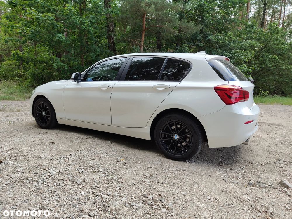 BMW Seria 1 116d Sport Line Shadow - 11