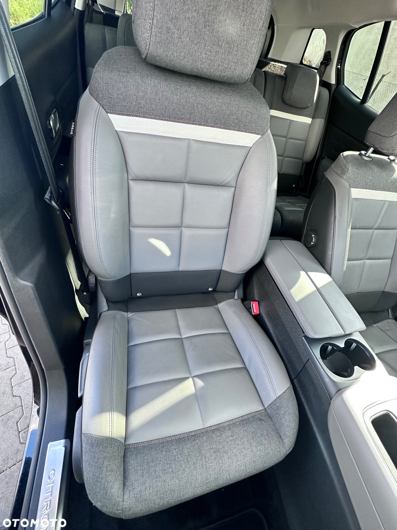 Citroën C5 Aircross BlueHDI 130 S&S EAT8 FEEL PACK - 32