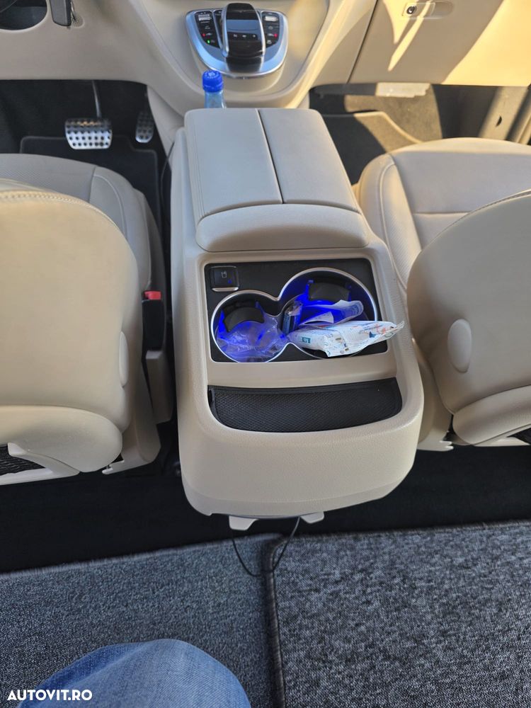 Mercedes-Benz V - 7