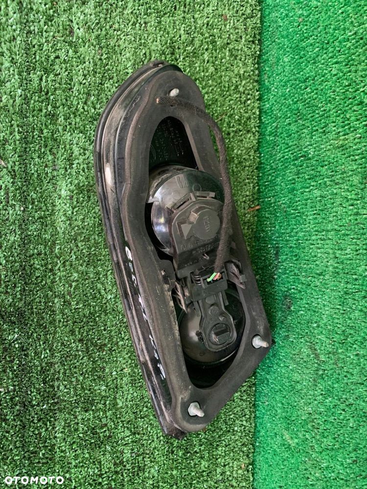 Lampa tylna tył prawa w klapę Seat cordoba II 6L 6L6945094 - 6