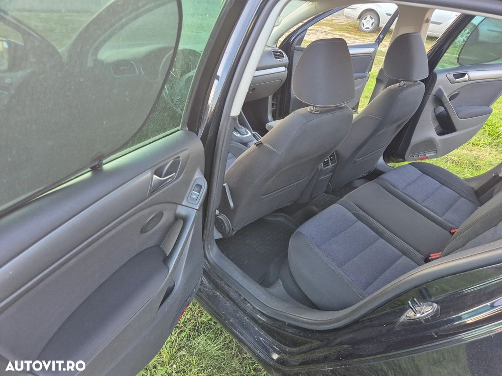 Volkswagen Golf 1.6 TDI DSG BMT Trendline - 3