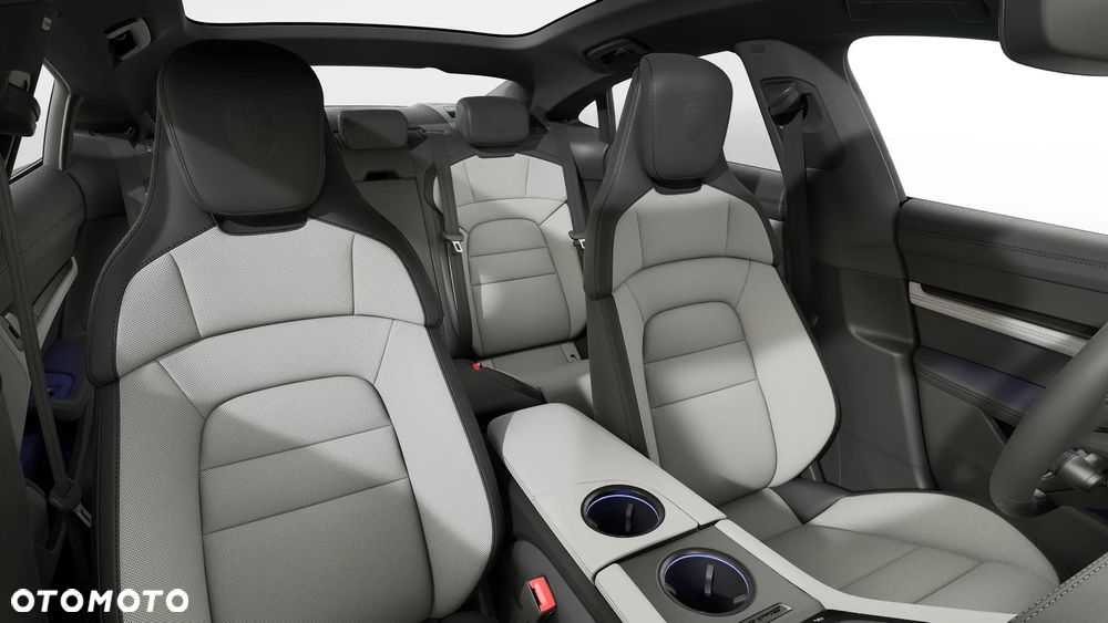 Porsche Taycan 105kWh 4 Black Edition - 8