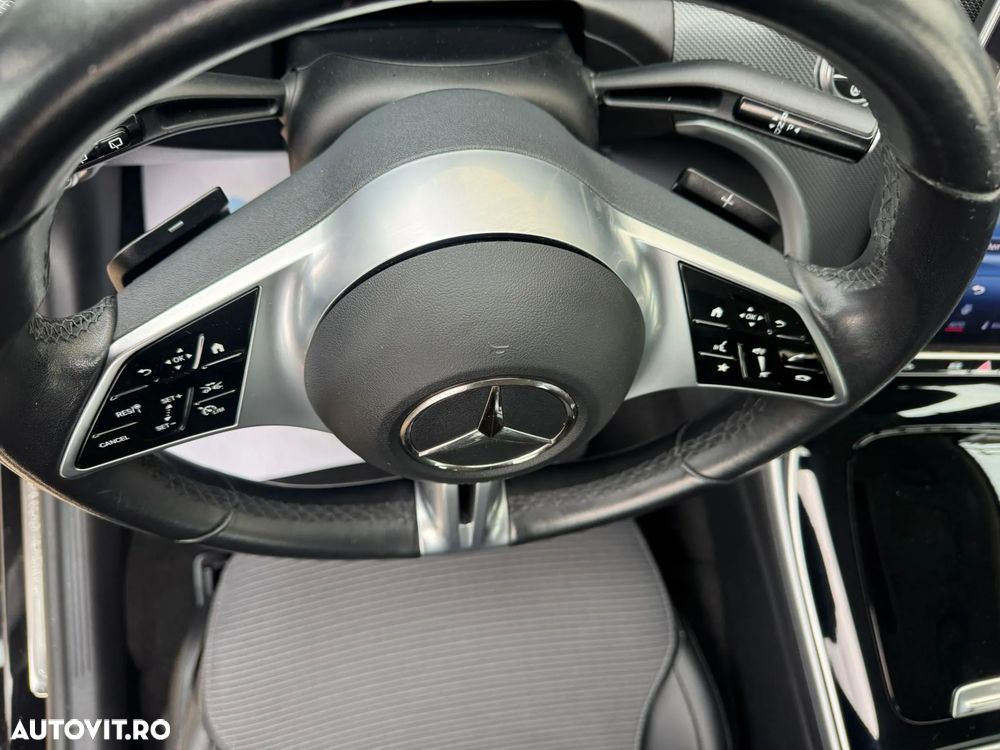 Mercedes-Benz C - 22