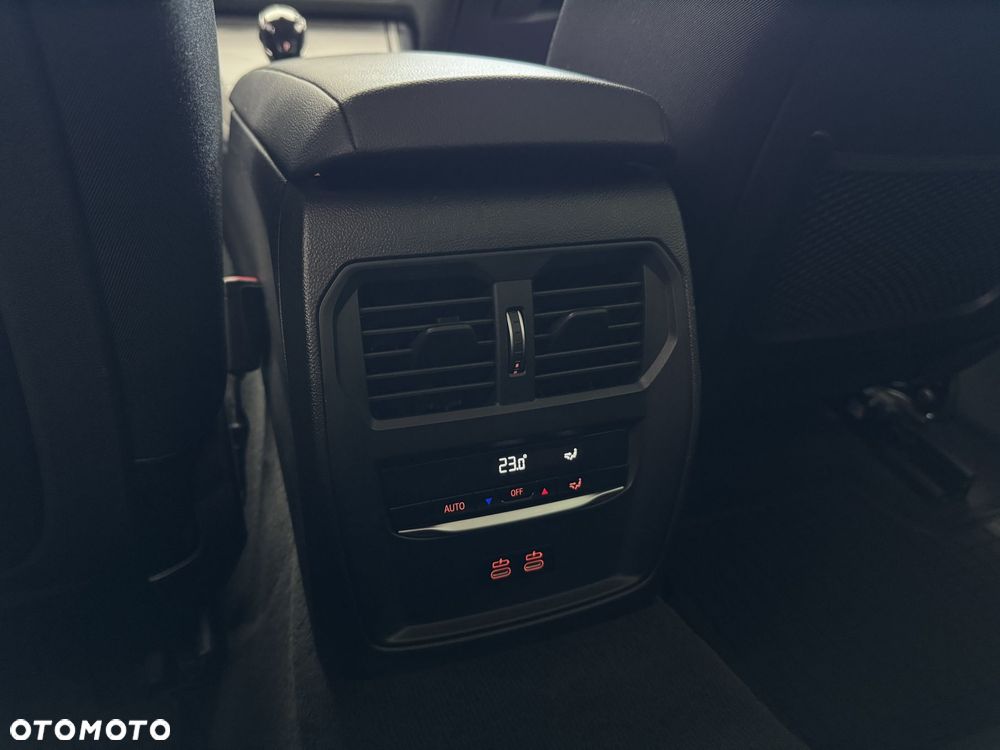BMW Seria 3 318i Advantage - 14