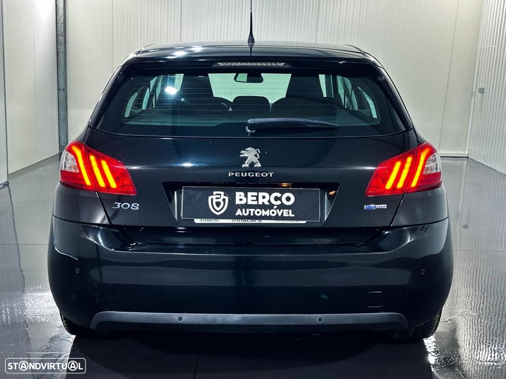 Peugeot 308 1.2 PureTech Allure - 6
