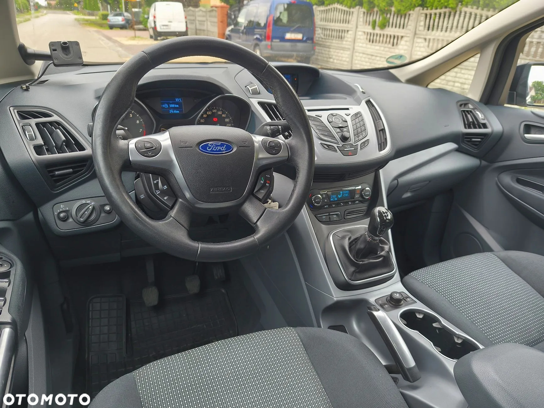 Ford C-MAX 1.6 Ti-VCT SYNC Edition - 24