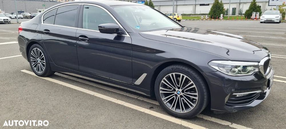 BMW Seria 5 520d Efficient Dynamics Edition Aut. - 4