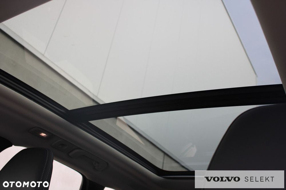 Volvo XC 60 - 25