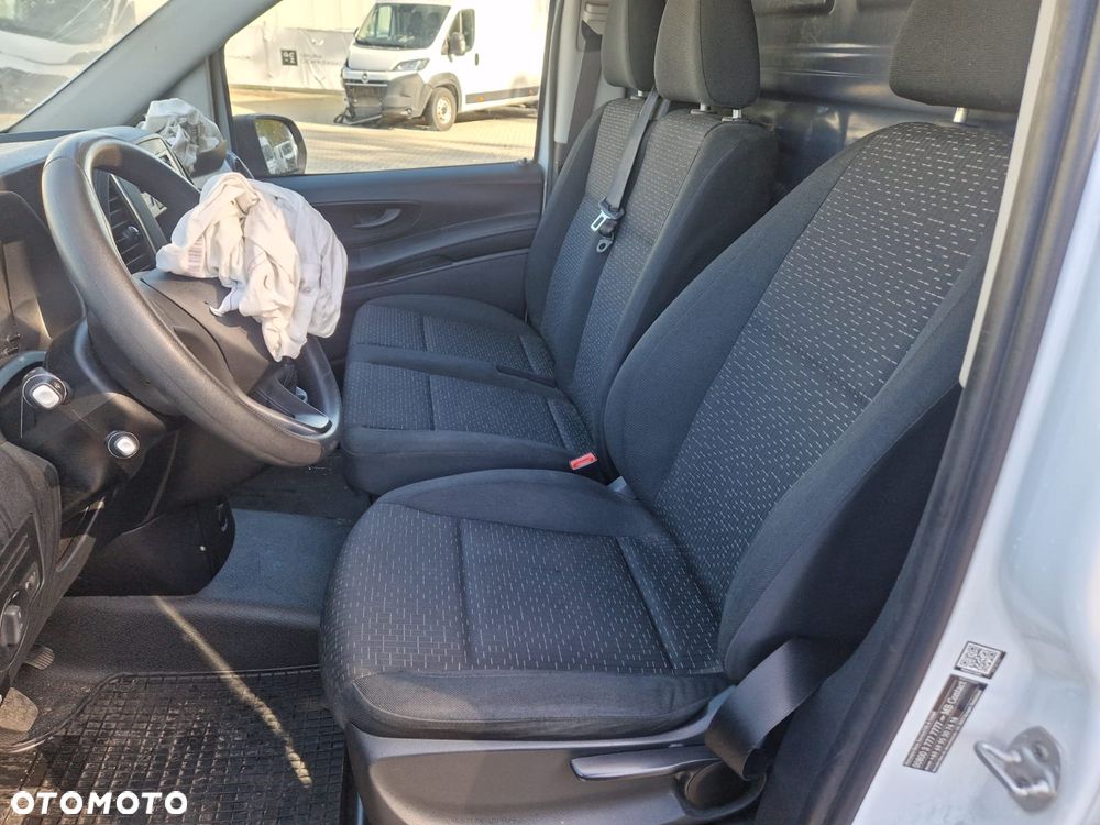 Mercedes-Benz 116 VITO - 17