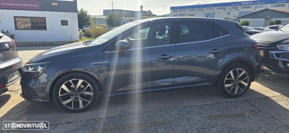 Renault Mégane 1.5 dCi GT Line SS — fotografia 5