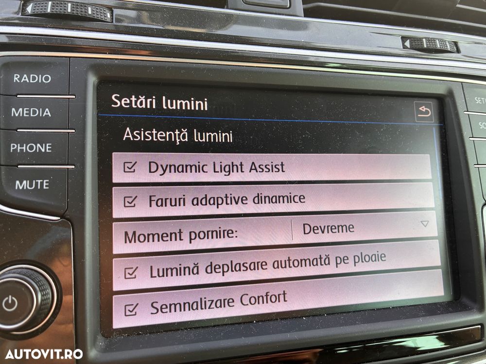 Volkswagen Tiguan 2.0 TDI DPF DSG 4Mot Comfortline - 12