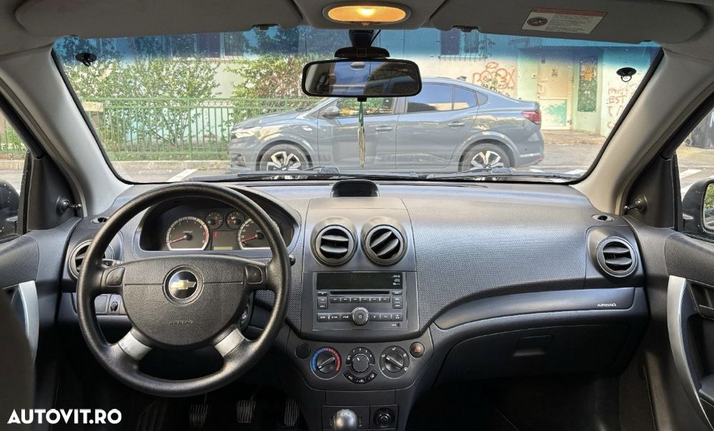 Chevrolet Aveo - 3